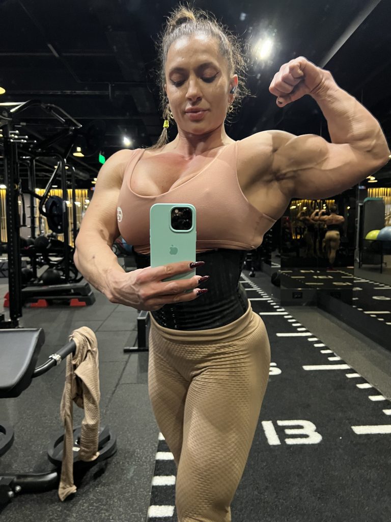 Muscle worship