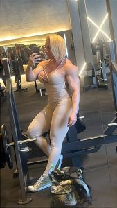 muscle worship fbb