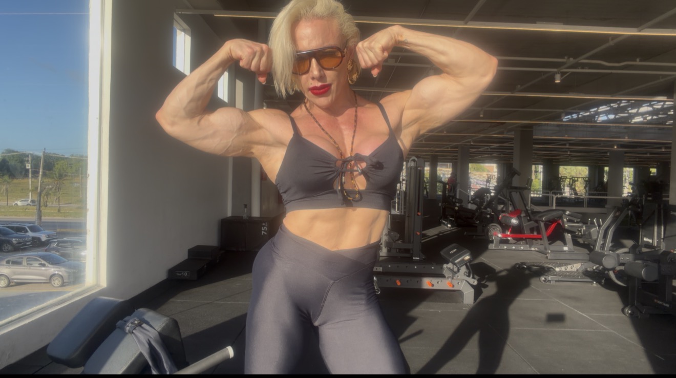 session wrestling Austin Texas — female wrestler competitive wrestling session ATX FBB Live Music Capital Keep Austin Weird