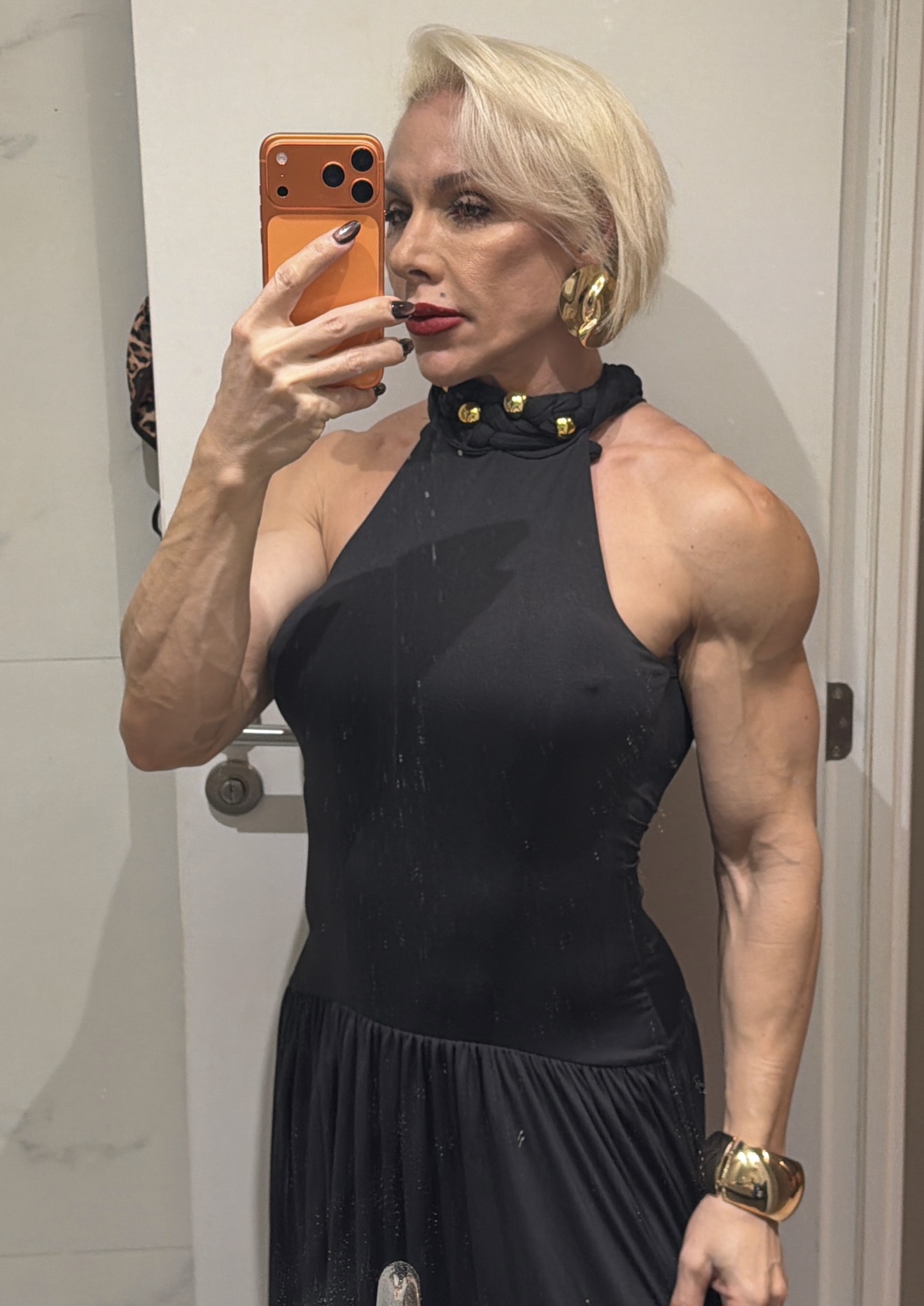 Sitri FBB Girl female bodybuilder session wrestling USA — Sitri FBB sessions muscle worship girlswithmuscle girls with muscle